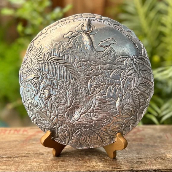 Arthur's Court Rainforest 1991 Plate - Picture 4 of 8